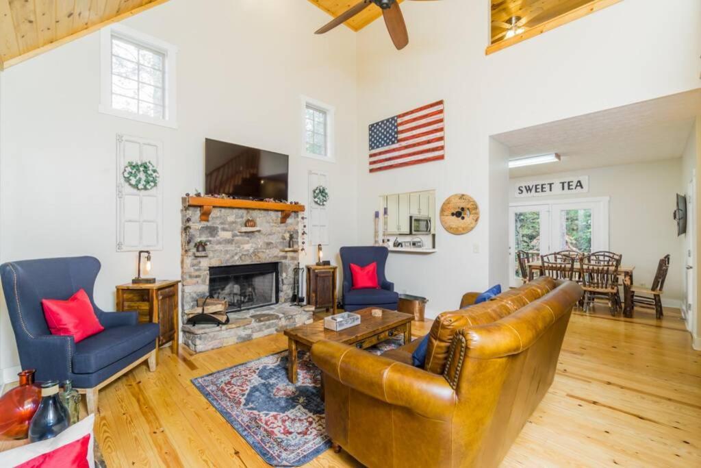 Deerfield Cabin Βίλα Dahlonega Εξωτερικό φωτογραφία